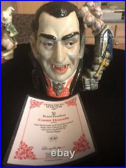 MINT-Royal Doulton Large Size Character Jug of the year 1997-Count Dracula D7053