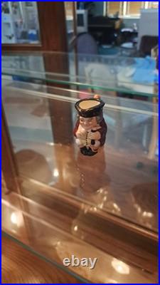 Miniature Royal Doulton Character Jug Set Of 6 Made In England With Stand