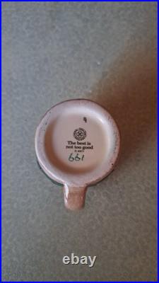 Miniature Royal Doulton Character Jug Set Of 6 Made In England With Stand