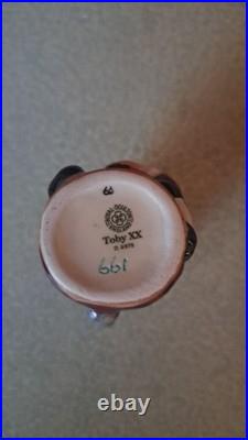 Miniature Royal Doulton Character Jug Set Of 6 Made In England With Stand