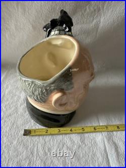 ROYAL DOULTON Alfred Hitchcock D6987 Large Character Jug Entertainers Series