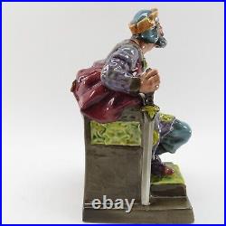 ROYAL DOULTON PORCELAIN FIGURINE THE OLD KING HN2134 11 in. Tall