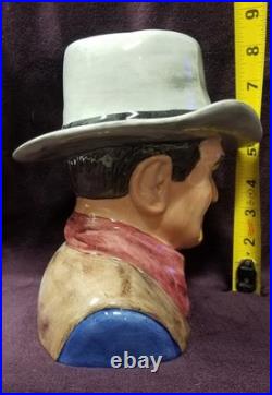 Rare New John Wayne Bairstow Manor The Great Duke Royal Doulton Jug Gold Silver