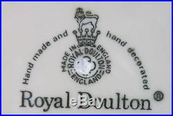 Royal Doulton Character Jug The Guardsman D6755 Colourway