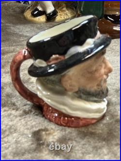 Royal Doulton Character jugs Set of 3 Beefeater English Translucent China