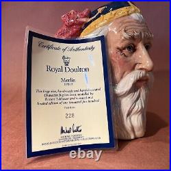 Royal Doulton D7117 MERLIN (style 2) Limited 228/1500 with COA EXCELLENT