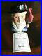 Royal-Doulton-D7169-Sir-Walter-Raleigh-Jug-Of-Year-2002-Only-1000-Made-Mint-Cond-01-pzpx