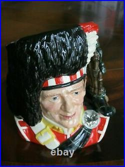 Royal Doulton Jug The Piper D6918 Limited Edition #954 of Only 2500 Mint Cond