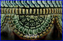 Royal Doulton Lambeth English Majolica ceramic Jug vase pitcher Bas-relief 1800
