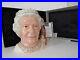 Royal-Doulton-Queen-Elizabeth-II-Large-Size-Character-Jug-D7256-With-Box-01-cht