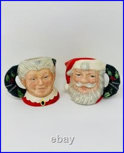 Royal Doulton SANTA #D6900 & MRS. CLAUS #D6922 Wreath Handle Mini Toby Jugs 3