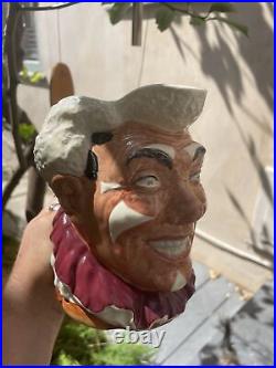 Royal Doulton THE CLOWN Character Toby Jug D6322 White Hair Red Collar RARE