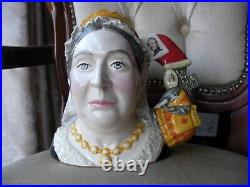 Royal Doulton Toby Character Jug of the year 2001 Queen Victoria D7152 RARE
