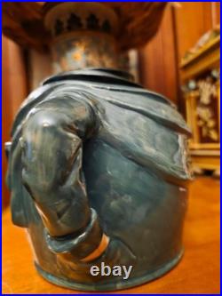 Royal Doulton Tony Weller Character Toby Teapot C. 1939 Very Rare Mint