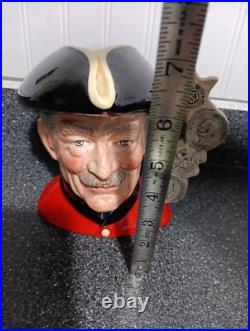 VTG Royal Doulton Chelsea Pensioner D6832 Ltd Ed 217/250 Large Jug